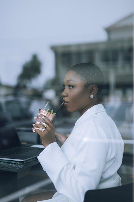 Everyday Office Makeup Look That’s Professional and Fresh