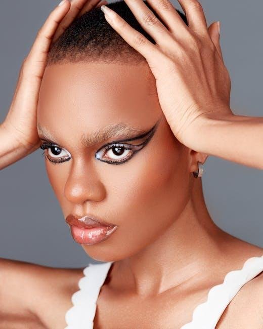Creative Eyeliner Trends to Try This Year